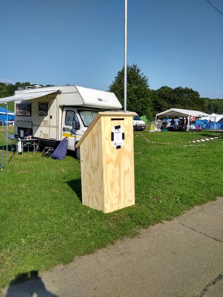 File:Village-Camp Postal.jpeg